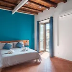 Suk Ballaro House *